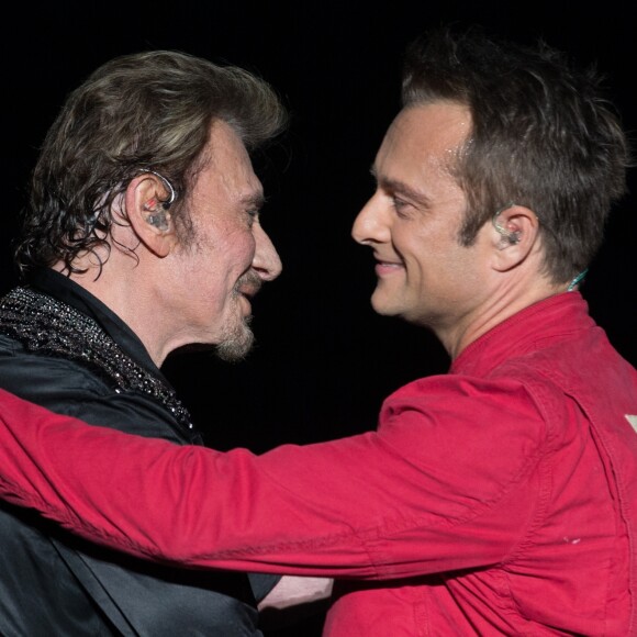 Exclusif - David Hallyday et Johnny Hallyday en concert au POPB de Bercy à Paris, le 15 juin 2013