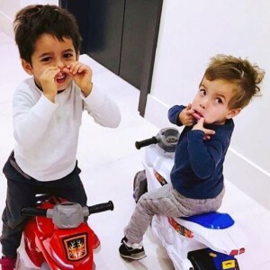 Tony Parker publie une photo de ses fils faisant des grimaces sur Instagram le 22 novembre 2018.