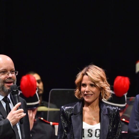 Exclusif - Arnaud Pouillart (directeur général de l'hôpital Lenval), Romain Mussault (chef d'orchestre de la fanfare), Philippe Pradal (1er adjoint de la ville de Nice et président de la Fondation Lenval), Laura Tenoudji Estrosi et son mari Christian Estrosi (maire de Nice), durant le concert caritatif donné par la Musique des Sapeurs Pompiers de la ville de Nice à l'Opéra de Nice, au profit de la Fondation Lenval, avec pour marraine Laura Tenoudji Estrosi. Nice, le 24 novembre 2014. © Bruno Bebert/Bestimage