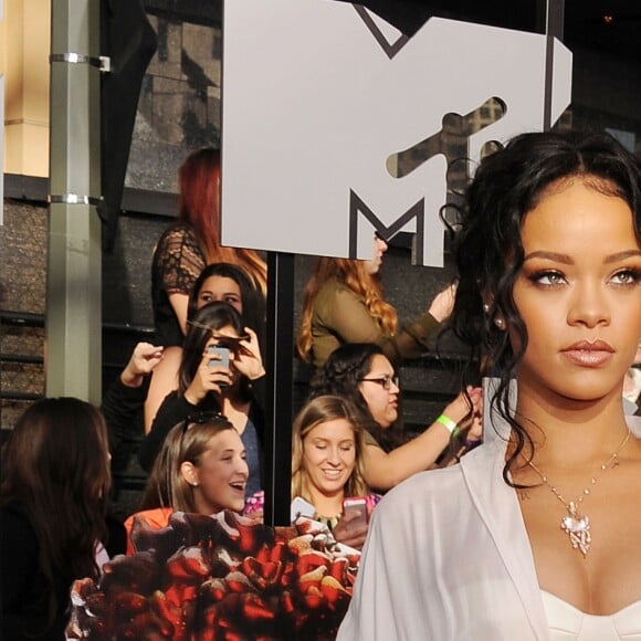 Rihanna aux MTV Awards au Nokia Theatre à Los Angeles. Le 13 avril 2014