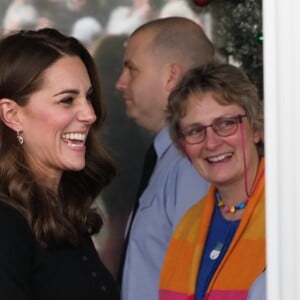 Le prince William, duc de Cambridge, et Catherine Kate Middleton, duchesse de Cambridge, arrivent à une fête de Noël pour le personnel de la RAF (Royal Air Force) Coningsby et Marham à Londres le 4 décembre 2018.