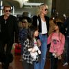 Johnny Hallyday avec sa femme Laeticia, ses enfants Jade et Joy arrivent à l'aéroport de Roissy en provenance de Los Angeles. Johnny rentre en France pour entamer sa tournée le 29 juin 2016 à Sedan.
