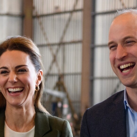 Le prince William et Catherine (Kate) Middleton se rendent sur la base militaire de la Royal Air Force (RAF) d'Akrotiri, à Chypre, pour rencontrer les soldats, les familles résidant sur la base, le personnel de la station et des membres de la communauté locale. Le 5 décembre 2018.