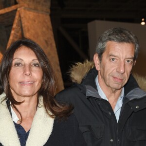 Exclusif - Michel Cymes et sa femme Nathalie - Dîner à la fondation Cartier au profit de La Chaîne de l'Espoir à Paris, le 14 décembre 2018. © Coadic Guirec/Bestimage