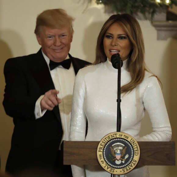 Le président Donald Trump et la première dame Melania Trump participent au bal du Congrès à la Maison Blanche à Washington le 15 décembre 2018.