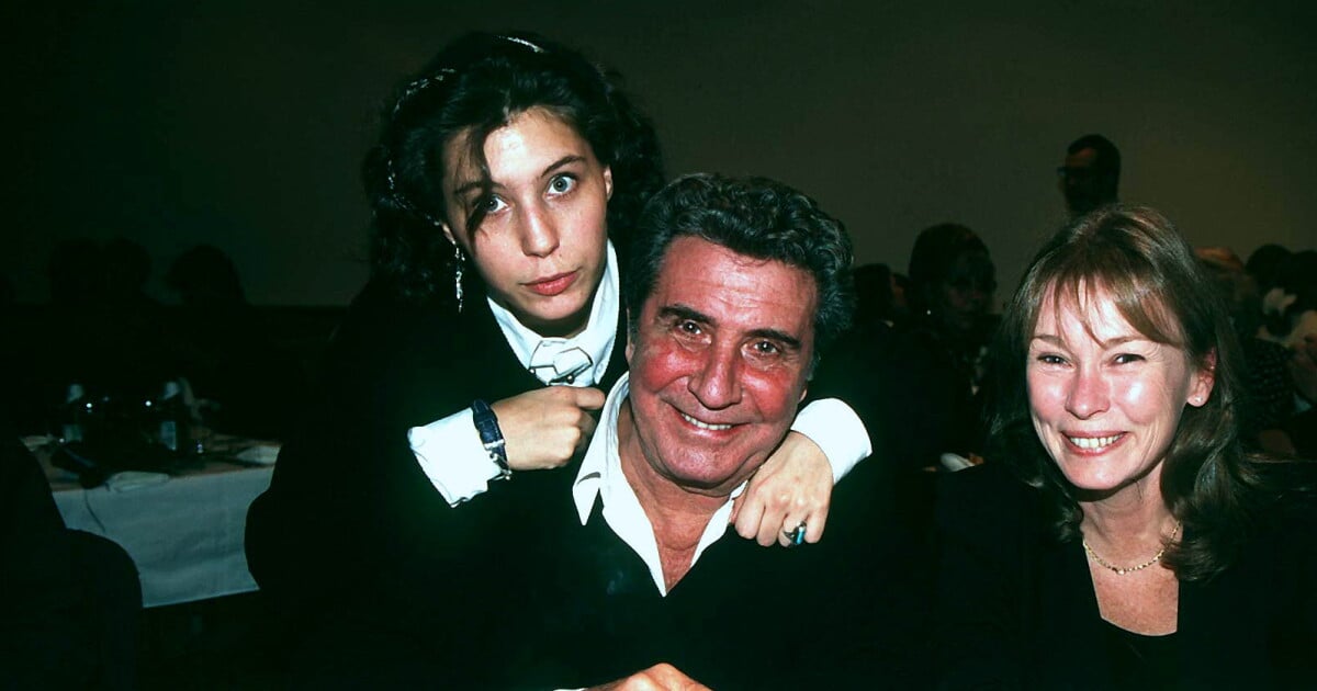 Emily Bécaud : "Etre la fille de Gilbert Bécaud a été un cauchemar !" -  Purepeople