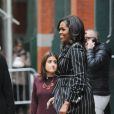 Michelle Obama quitte le magasin Barnes &amp; Noble à New York le 30 novembre 2018.