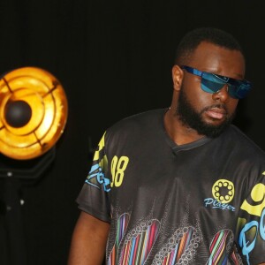 Exclusif - Maitre Gims en backstage de l'enregistrement de l'émission "La chanson Secrète" présentée par Nikos Aliagas à la Seine Musicale à Boulogne-Billancourt, qui sera diffusée le 29 décembre en prime time sur TF1. © D.Guignebourg-G.Gorassini / Bestimage