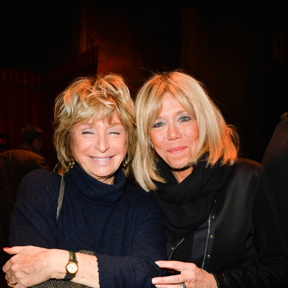 Exclusif - Danièle Thompson et Brigitte Macron - Représentation de la pièce "Pleins Feux" au théâtre Hébertot à Paris le 2 février 2017. © Coadic Guirec/Bestimage