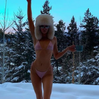 Kendall Jenner : Affolante en bikini... dans la neige lors d'un séjour au ski !