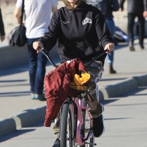 Heidi Klum fait un balade avec son fiancé Tom Kaulitz et trois de ses enfants à Santa Monica le 29 décembre 2018.