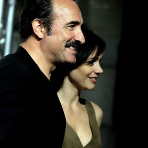 Jean Dujardin et sa femme Nathalie Péchalat au photocall de la cérémonie d'ouverture de la 10ème édition du Festival Lumière à Lyon, France, le 13 octobre 2018. © Dominique Jacovides/Bestimage