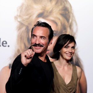 Jean Dujardin et sa femme Nathalie Péchalat au photocall de la cérémonie d'ouverture de la 10ème édition du Festival Lumière à Lyon, France, le 13 octobre 2018. © Dominique Jacovides/Bestimage