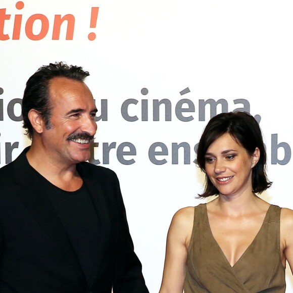 Jean Dujardin et sa femme Nathalie Péchalat au photocall de la cérémonie d'ouverture de la 10ème édition du Festival Lumière à Lyon, France, le 13 octobre 2018. © Dominique Jacovides/Bestimage