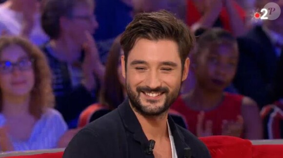 Jérémy Frérot invité de Michel Drucker dans "Vivement dimanche prochain" - 6 janvier 2019, France 2