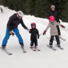 La princesse Victoria de Suède, le prince Daniel et leurs enfants la princesse Estelle et le prince Oscar en vacances au ski à Trysil, en Norvège. Vidéo diffusée par la cour de Suède le 5 janvier 2019.