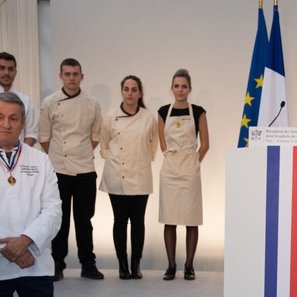 Le président Emmanuel Macron lors de la réception pour les maîtres boulangers et pâtissiers pour  la galette de l'Epiphanie au palais de l'Elysée à Paris le 11 janvier 2019. © Pierre Villard / Pool / Bestimage