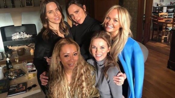 Victoria Beckham, "laissée de côté", commente le retour des Spice Girls