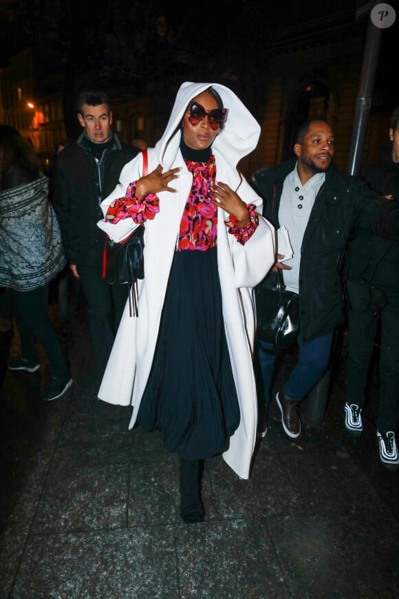 Naomi Campbell - Arrivées des people au défilé de mode Haute-Couture printemps-été 2019 Valentino à l'hôtel Salomon de Rotschild à Paris le 23 janvier 2019. © Veeren-CVS/Bestimage  Arrivals of people at the fashion show Haute-Couture spring-summer 2019 Valentino at the hotel Salomon de Rotschild in Paris on January 23, 2019.23/01/2019 - 