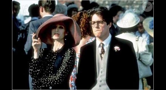 Le film Quatre Mariages et un enterrement (1994) avec Kristin Scott Thomas (Fiona) et Hugh Grant (Charles)