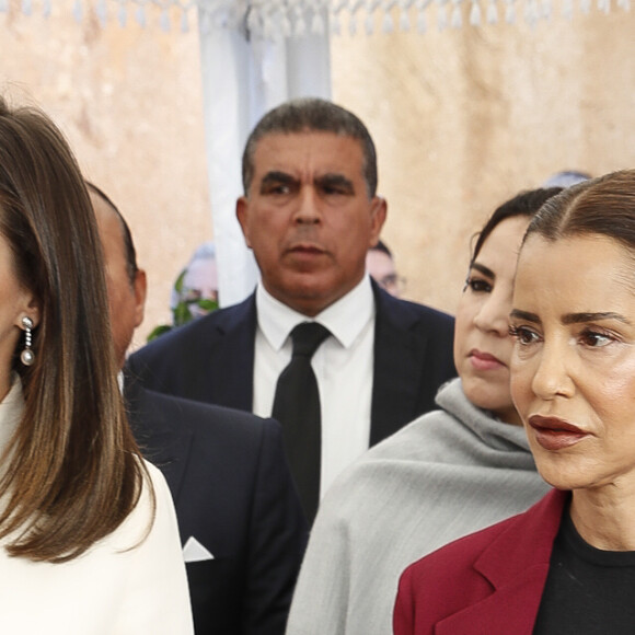 La reine Letizia d'Espagne visitant l'Ecole de la seconde chance à Salé au Maroc le 14 février 2019.