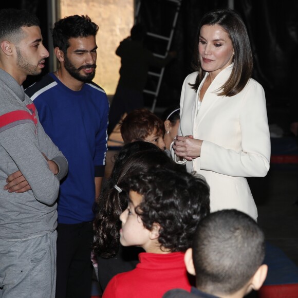 La reine Letizia d'Espagne visitant l'Ecole de la seconde chance à Salé au Maroc le 14 février 2019.