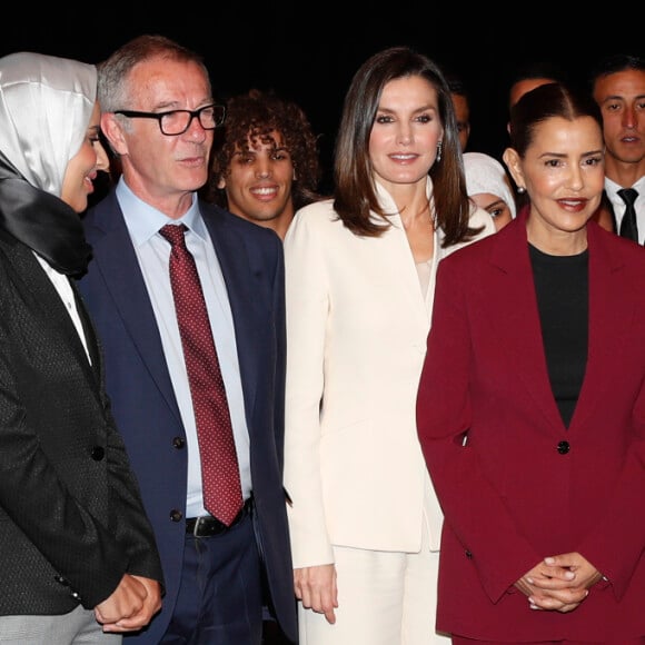 La reine Letizia d'Espagne visitant l'Ecole de la seconde chance à Salé au Maroc le 14 février 2019.