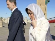 Letizia d'Espagne au Maroc: Voilée et recueillie puis complice avec Lalla Meryem