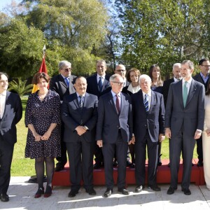 Le roi Felipe VI d'Espagne et la reine Letizia rencontrent les employés de l'ambassade d'Espagne à Rabat, Maroc le 14 février 2019.  King Felipe and Queen Letizia meet Moroccan writers at the residence of the spanish ambassador. Rabat - February 14, 201914/02/2019 - Rabat