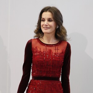 La reine Letizia d'Espagne lors d'une réception en l'honneur de la communuauté espagnole au Maroc à la Bibliothèque nationale du Royaume du Maroc à Rabat le 14 février 2019.