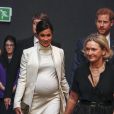 Le prince Harry, duc de Sussex, et Meghan Markle, duchesse de Sussex, enceinte, arrivent au musée d'histoire naturelle pour assister à la soirée de gala The Wider Earth à Londres le 12 février 2019.