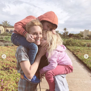 Elodie Gossuin et ses enfants au Maroc, le 18 février 2019.