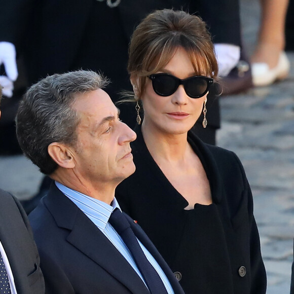 Nicolas Sarkozy, Carla Bruni Sarkozy - Arrivées à l'hommage national à Charles Aznavour à l'Hôtel des Invalides à Paris. Le 5 octobre 2018 © Jacovides-Moreau / Bestimage