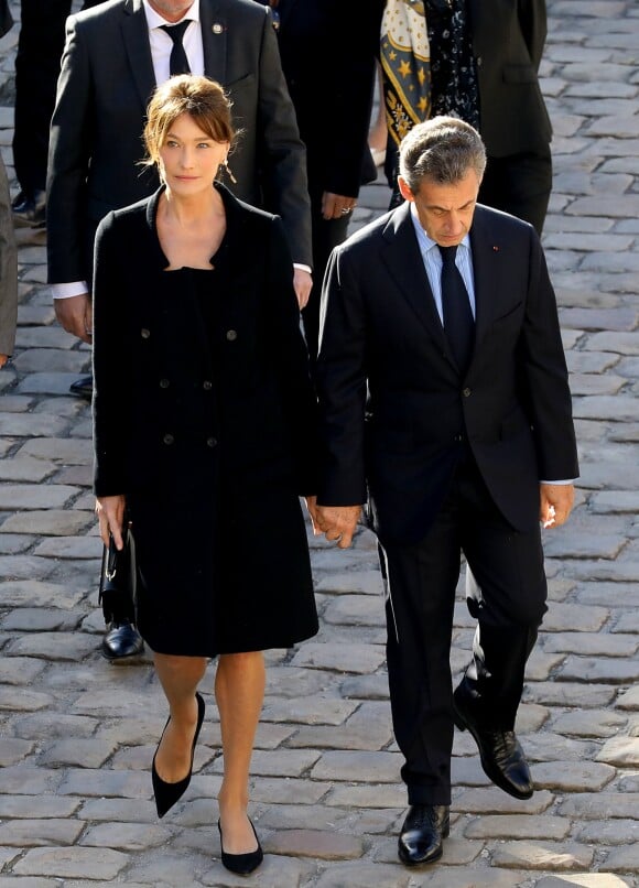 Carla Bruni Sarkozy et Nicolas Sarkozy - Arrivées à l'hommage national à Charles Aznavour à l'Hôtel des Invalides à Paris. Le 5 octobre 2018 © Jacovides-Moreau / Bestimage