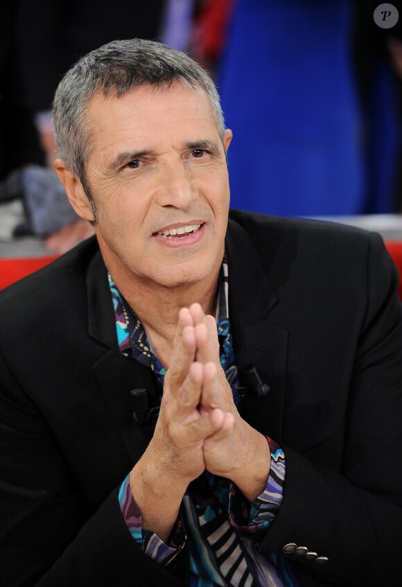 Exclusif - Julien Clerc - Enregistrement de l'émission "Vivement Dimanche" au studio Gabriel à Paris le 29 octobre 2018. L'émission sera diffusée le 4 novembre 2018 . © Guillaume Gaffiot/Bestimage