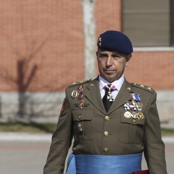 La reine Letizia d'Espagne présidait à la cérémonie de remise du drapeau national au régiment parachutiste d'infanterie Naples n°4 à Paracuellos del Jarama le 23 février 2019.