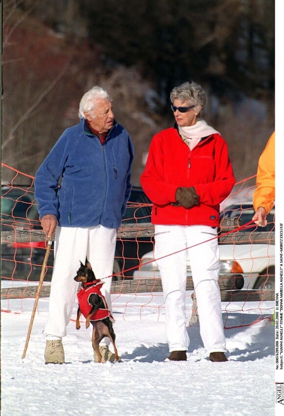 Gianni et Marella Agnelli à Saint-Moritz en 2000.