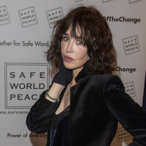 Exclusif - Isabelle Adjani (qui participe par solidarité et bénévolement au lancement du site) - Lancement du site de la marque "Safe World Peace" à la Société d'Encouragement pour l'Industrie Nationale à Paris, le 22 octobre 2018. © Pierre Perusseau/Bestimage