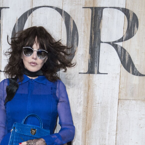 Isabelle Adjani - Photocall de la collection croisière Christian Dior Couture printemps-été 2019 dans les grandes écuries du château de Chantilly, France, le 25 mai 2018. © Olivier Borde/Bestimage