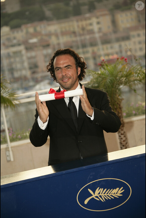 Archives - Alejandro Gonzalez Inarritu ( prix du meilleur réalisateur) lors du photocall de la remise des palmes du 59ème Festival International du Film de Cannes. Le 28 mai 2006. © Frédéric Piau/Bestimage