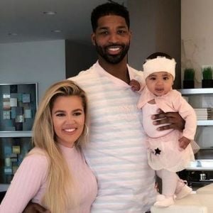 Khloé Kardashian, Tristan Thompson et leur fille True fêtent Thanksgiving. Novembre 2018.