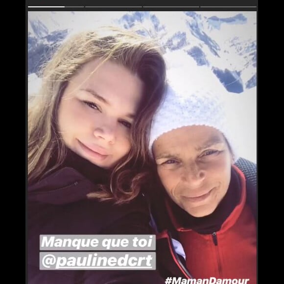 Camille Gottlieb pose avec sa maman Stéphanie de Monaco, le 3 mars 2019. Instagram.