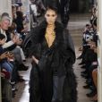 Cindy Bruna - Défilé de mode Elie Saab collection prêt-à-porter Automne-Hiver lors de la fashion week à Paris, le 2 mars 2019.