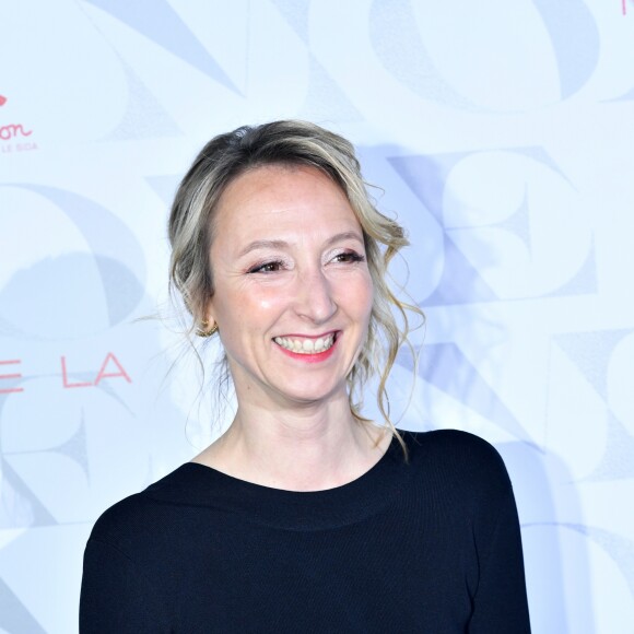 Audrey Lamy au photocall de la 17ème édition du "Dîner de la mode du Sidaction" au Pavillon d'Armenonville à Paris, France, le 24 janvier 2019. Depuis 2003, ce dîner permet de montrer l'engagement indéfectible du monde de la mode en faveur de la lutte contre le sida. © Rachid Bellak/Bestimage