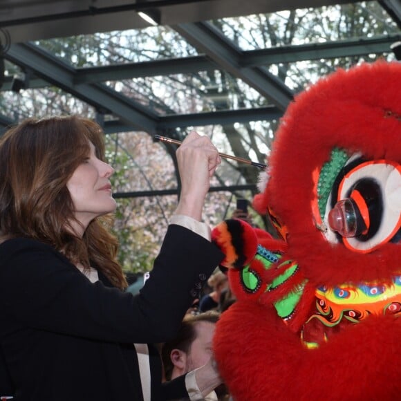 Exclusif - Carla Bruni-Sarkozy, invitée d'honneur - Déjeuner "Chinese Business Club" au Pavillon Gabriel à Paris, à l'occasion de la journée des droits des femmes, le 8 mars 2019 © Rachid Bellak / Bestimage