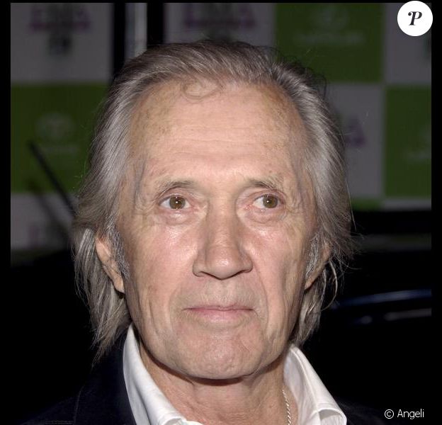 urgent david carradine retrouve mort il s est bien pendu reactualise purepeople