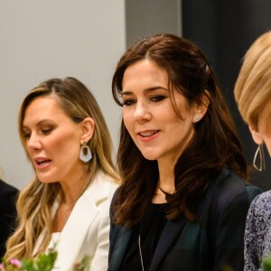 La princesse Mary de Danemark a débuté sa visite par un petit-déjeuner de travail sur l'égalité des sexes le 11 mars 2019 aux Etats-Unis à Austin, au Texas, dans le cadre d'une mission économique de trois jours axée notamment sur le développement durable, la gastronomie, la mode et le design.