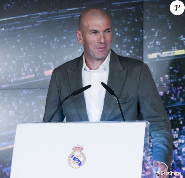 Le nouvel entraîneur du Real Madrid Zinedine Zidane lors de la conférence de presse au stade Santiago Bernabeu à Madrid, Espagne, le 11 mars 2019.