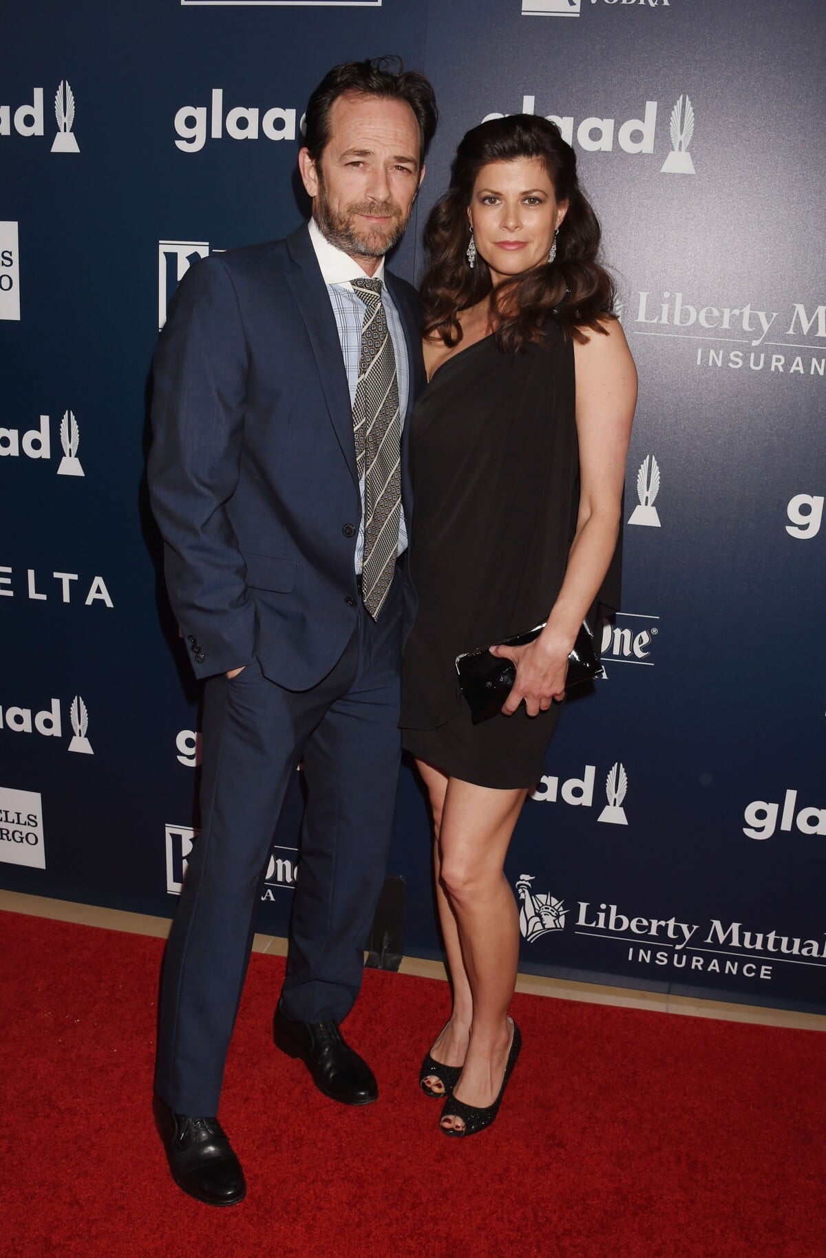 Photo : Luke Perry et sa fiancée Wendy Madison Bauer à la 28e soirée Photo : Luke Perry et sa fiancée Wendy Madison Bauer à la 28e soirée
