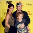 Luke Perry en famille - Soirée du 20e anniversaire des Simpsons à Los Angeles.